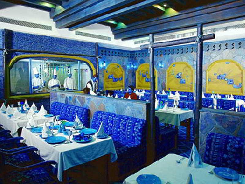 Kc Cross Road Otel Panchkula Dış mekan fotoğraf